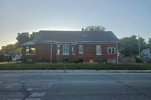 202 156th Pl, Calumet City, IL 60409 - Photo 3