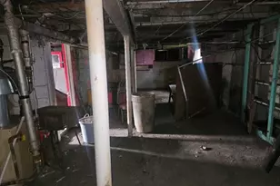 202 156th Pl, Calumet City, IL 60409 - Photo 11