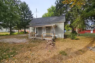 208 S Main St, Lombard, IL 61816 - Photo 3