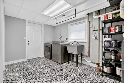 5446 W Lunt Avenue, Chicago, IL 60646 - Photo 23