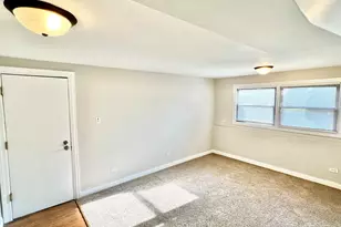 17007 Elm Dr, Hazel Crest, IL 60429 - Photo 9