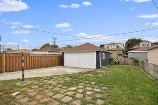 2336 Scoville Ave, Berwyn, IL 60402 - Photo 15