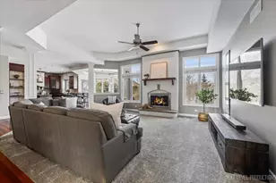 3353 Harvest Ridge Rd, Geneva, IL 60134 - Photo 15