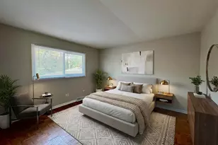 4230 Barry Ln, Oak Forest, IL 60452 - Photo 11