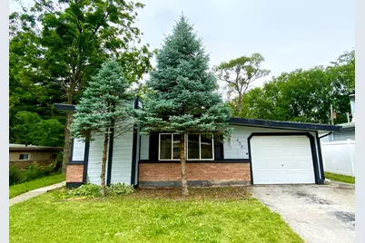 456 Tomahawk Street, Park Forest, IL 60466 - Photo 1