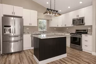 510 E Elm St, Chatsworth, IL 60921 - Photo 7