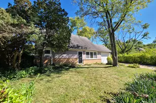 183 Washington St, Park Forest, IL 60466 - Photo 1