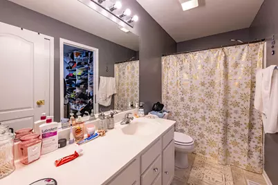 2803 Huntington Drive, Belvidere, IL 61008 - Photo 17