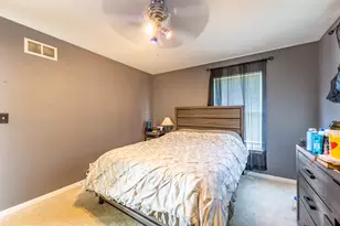 2803 Huntington Dr, Belvidere, IL 61008 - Photo 25