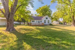 31439 2nd St, Chenoa, IL 61726 - Photo 31