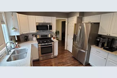 700 Susan Street, Sycamore, IL 60178 - Photo 19