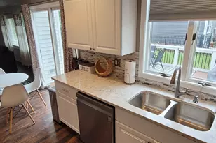 700 Susan St, Sycamore, IL 60178 - Photo 23