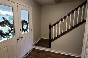 700 Susan St, Sycamore, IL 60178 - Photo 5