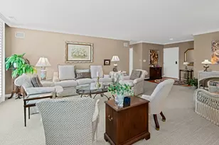 [Address not provided], Lake Forest, IL 60045 - Photo 5