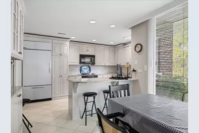 [Address not provided], Lake Forest, IL 60045 - Photo 11