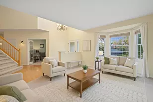 6150 Oakmont Ln, Gurnee, IL 60031 - Photo 3