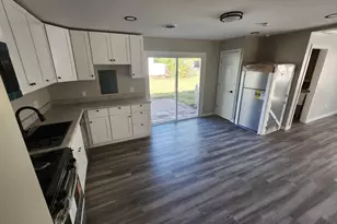 314 Fremont Ave, Romeoville, IL 60446 - Photo 3