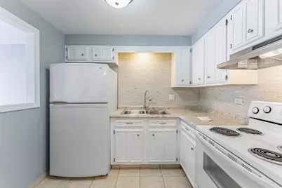 2325 N Neva Avenue #404B, Chicago, IL 60707 - Photo 9
