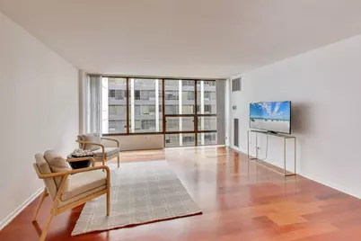 230 E Ontario Street #2305, Chicago, IL 60611 - Photo 13