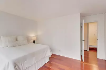 230 E Ontario Street #2305, Chicago, IL 60611 - Photo 21