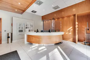 230 E Ontario St, Chicago, IL 60611 - Photo 3