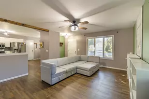 115 SE Lamplighter Loop SE, Poplar Grove, IL 61065 - Photo 3