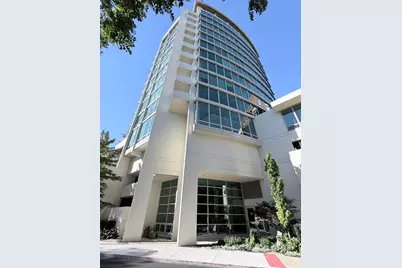 1570 Elmwood Avenue #802, Evanston, IL 60201 - Photo 1