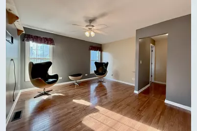 1664 Brighton Drive, Mundelein, IL 60060 - Photo 15