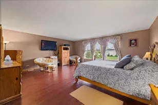 111 Evergreen Dr, Kirkland, IL 60146 - Photo 21