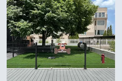 5815 N Sheridan Road #412, Chicago, IL 60660 - Photo 11