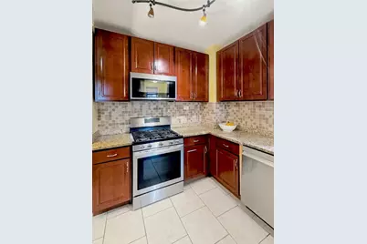 851 N Menard Avenue, Chicago, IL 60651 - Photo 13