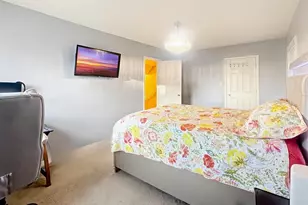 851 N Menard Ave, Chicago, IL 60651 - Photo 19