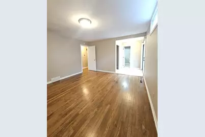 600 Hawthorne Lane, Carpentersville, IL 60110 - Photo 29