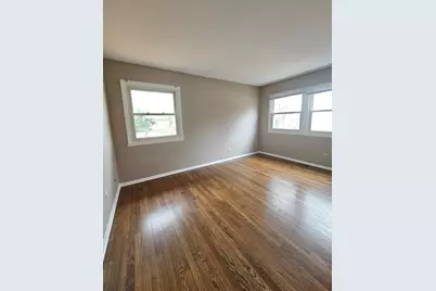 600 Hawthorne Lane, Carpentersville, IL 60110 - Photo 25