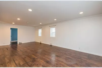 917 N Linden Avenue, Waukegan, IL 60085 - Photo 5