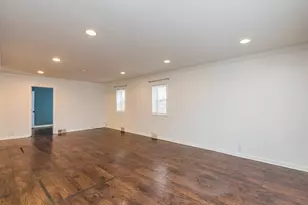 917 N Linden Ave, Waukegan, IL 60085 - Photo 5