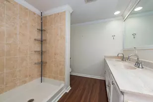 917 N Linden Ave, Waukegan, IL 60085 - Photo 21