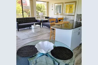 345 W Fullerton Parkway #501, Chicago, IL 60614 - Photo 3