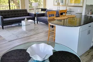 345 W Fullerton Pkwy, Chicago, IL 60614 - Photo 3