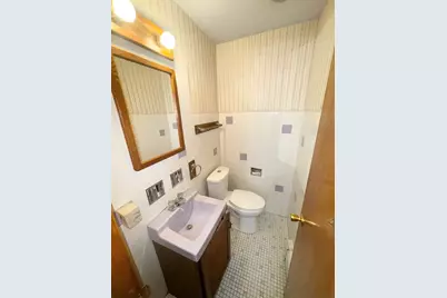 8737 S Richmond Avenue, Evergreen Park, IL 60805 - Photo 11