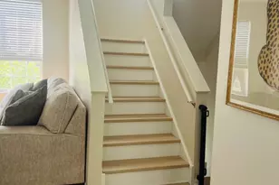 613 Pheasant Trail, Saint Charles, IL 60174 - Photo 5