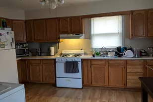 317 Maryland Ave, Ottawa, IL 61350 - Photo 3