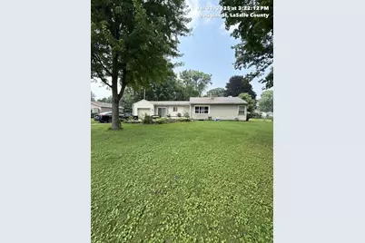 1006 Douglas Street, Ottawa, IL 61350 - Photo 1