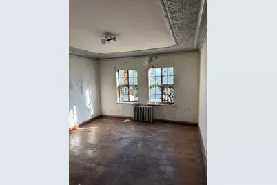 1718 S 6th Avenue, Maywood, IL 60153 - Photo 13