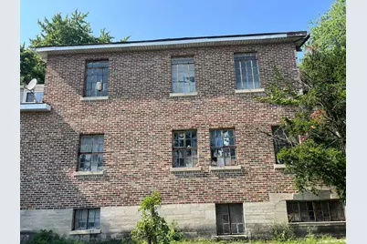 1718 S 6th Avenue, Maywood, IL 60153 - Photo 3