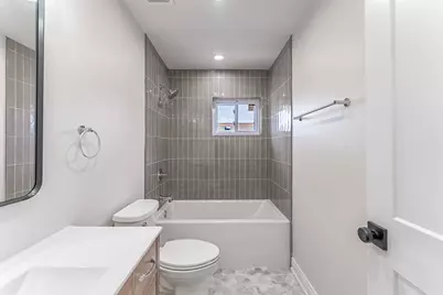 7936 W Elmgrove Drive, Elmwood Park, IL 60707 - Photo 23