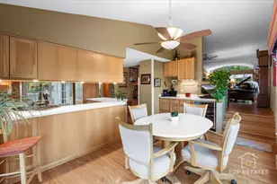 823 S Salem Dr, Schaumburg, IL 60193 - Photo 17