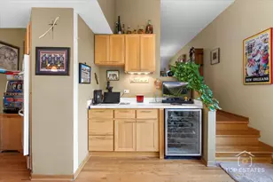 823 S Salem Dr, Schaumburg, IL 60193 - Photo 19