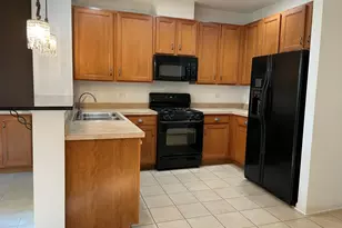 5611 Wildspring Dr, Lake in the Hills, IL 60156 - Photo 5