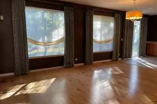 5611 Wildspring Dr, Lake in the Hills, IL 60156 - Photo 3